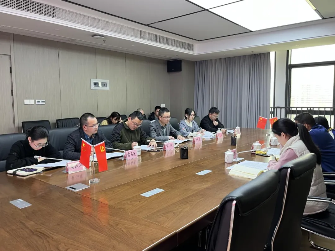 市國(guó)資委領(lǐng)導(dǎo)深入?yún)R融投資集團(tuán)、匯聚基金公司開展調(diào)研指導(dǎo)工作