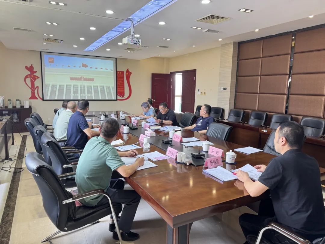 【國投清風】市國投公司下屬企業(yè)閩東商業(yè)公司開展深入貫徹落實中央八項規(guī)定精神專題學習會暨節(jié)前廉政提醒談話會
